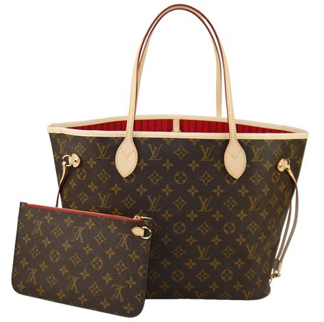 Amazon.com: Louis Vuitton, Pre